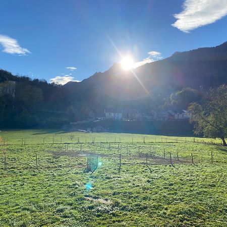 Au Bord Du Gave Apartamento Laruns Exterior foto